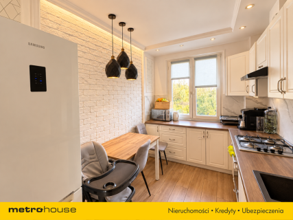3 pokoje 63 m Wysoki standard Balkon