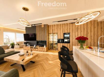 Luksusowy Penthouse z Widokiem na Bałtyk