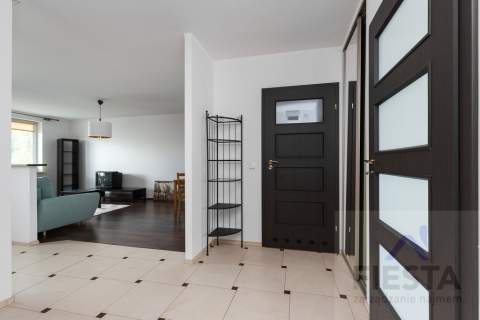 Widne Skarbka z Gór 2 pokoje 54 m2 balkon