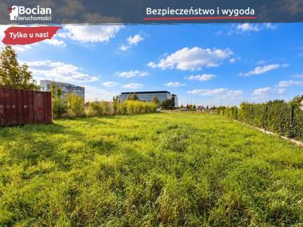 Płaska, słoneczna, ogrodzona z PnB - Klukowo