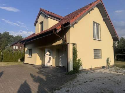 dom przy lesie,dobry dojazd
