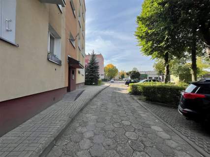 Przestronne z dużym balkonem na 1 piętrze