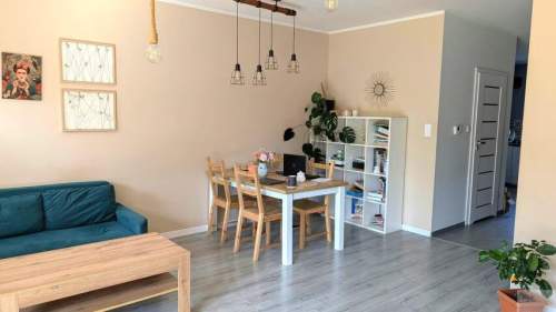 Przytulny dom szeregowy 120m2 z garażem, blisko lasu Repty Sląskie