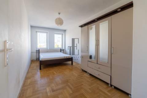 3 pokoje dwustronne do remontu ścisłe centrum