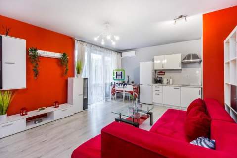 2 pokoje z ogródkiem 20 m2 Garaż Wielicka 44