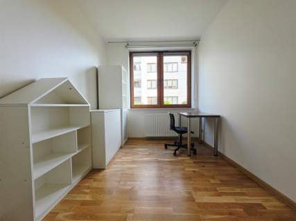 3 POKOJE - 56,10 M2 - MIEJSCE POSTOJOWE - BALKON