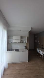 1 pokój, gotowy lokal niemieszkalny, pod wynajem