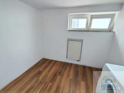 Mieszkanie - Pierwsze Piętro - 3 pokoje - Kielce - Herby - Balkon