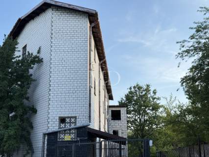 Do wynajęcia hala/magazyn 1100m2 Otwock