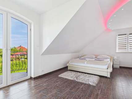 Ustka-Przewłoka Dom 155 m2 Działka 1548 m2 Potencjał In