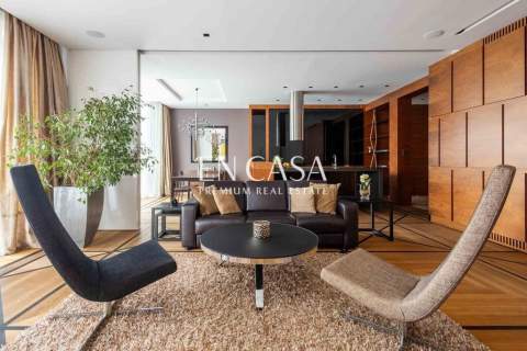 Wyjątkowy apartament przy Łazienkach