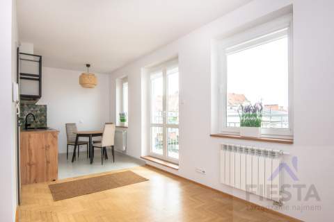 2 490 zł/mies. m. postojowe w cenie