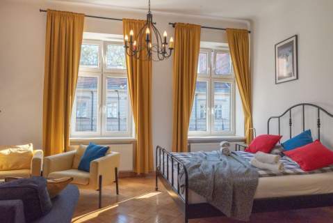 Cisza, styl i klimat Starego Miasta, komfortowe 40