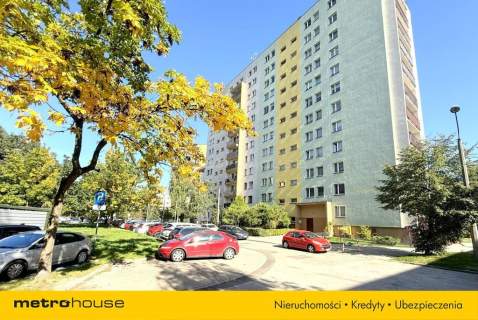 4 pokoje /73,34 m2 / 3 piętro /CO miejskie/ balkon