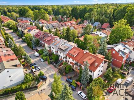 Segment przy lesie, 6 pokoi, 4 miejsca parkingowe