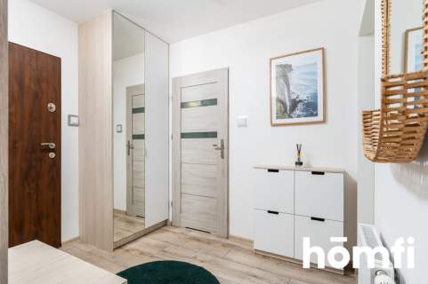 2 pokoje duży balkon garaż