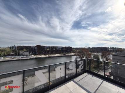 Apartament 4 pokojowy z dużym tarasem - pierwsza linia brzegowa...