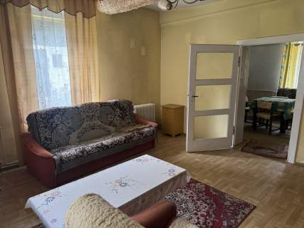 2 pokoje, parter, 57 m piwnica i 2 komórki