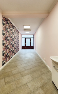 Lokal usługowy w centrum Witryna Klimatyzacja