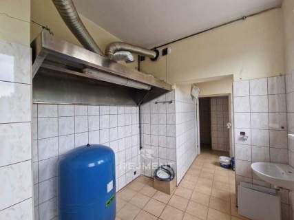 Lokal użytkowy 160 m Duża witryna, duży parking