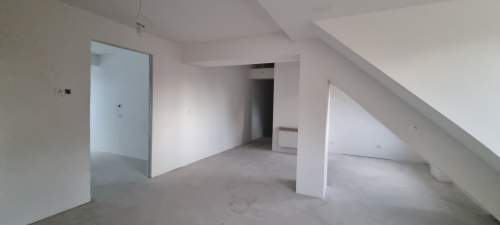 Sprzedam nową adaptację strychu blisko centrum i parków