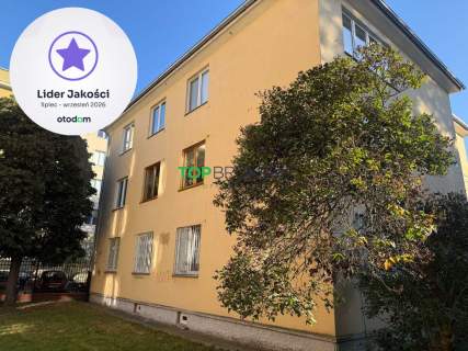Dwa pokoje gotowe zamieszkania, Stary Mokotów