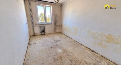 3 pokoje w Centrum Kielc Do remontu Dwie windy