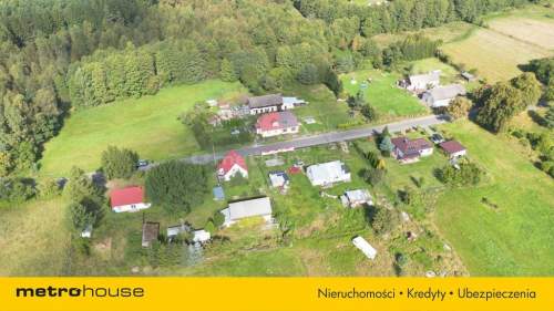 Działka z budynkiem gospodarczym, 800 m od jeziora