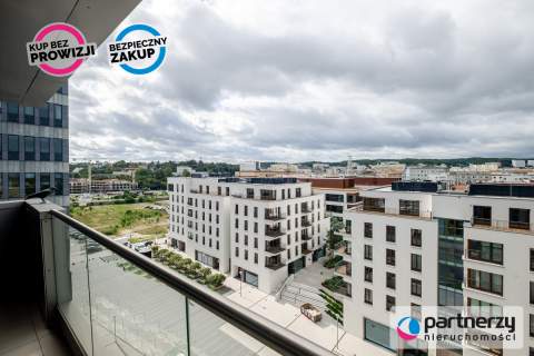 Sea Towers, apartament w stanie idealnym 