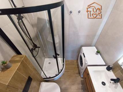 Wynajmę kawalerkę pet friendly,Al.Niepodległości 5