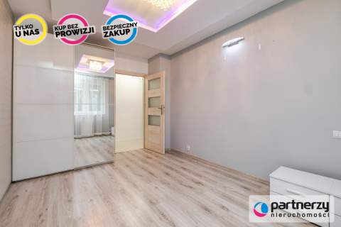Prywatne wejście Ogród 120m2 Hala garażowa