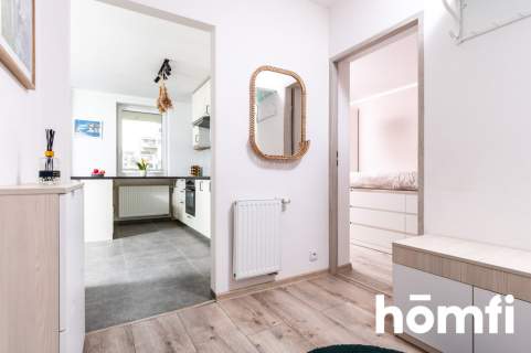 2 pokoje duży balkon garaż