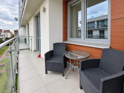 Os. Bursztynowe ul. Bałtycka - 2 pokoje, balkon i miejsce postojowe.