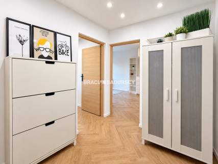 Wynajmę 2-pok, osobna kuchnia, balkon, od zaraz