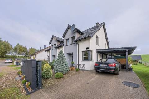 Wysoki standard Bliźniak z działką 550m2 