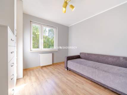 2 POKOJE 52 m BALKON OSOBNA KUCHNIA