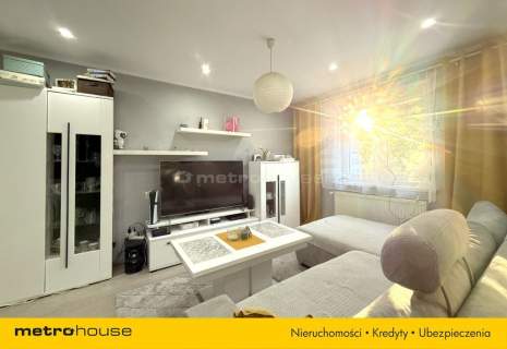 3-pokojowe mieszkanie na parterze/55,4m2/2 piwnice
