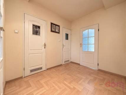 Dwupoziomowe 93 m 2 balkony Parking Centrum