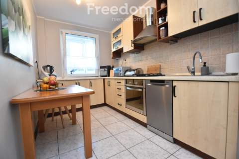 PARTER, blok, balkon 3 POKOJE