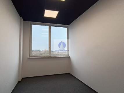 Włochy lokal biurowy 261,80 m2 do wynajęcia