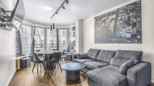 Rozbrat 8 3 pokoje Rozkład CO Miejskie Balkon