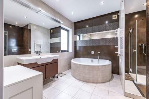 Salon o wysokości 6 m