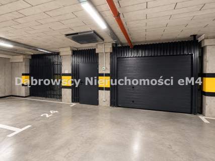 Trzypokojowe mieszkanie, Nowe Miasto.
