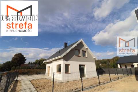 Dom Nr 3 Wolnostojący z garażem w bryle