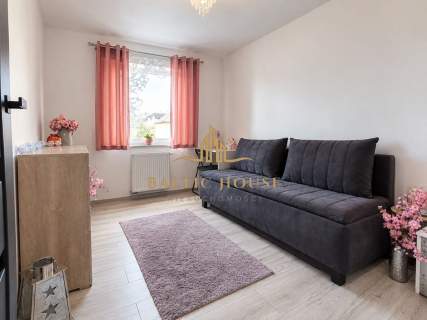 3 Pokoje Balkon Po Remoncie Tereny Zielone Garaż
