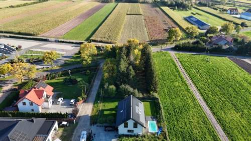 Unikalna działka z prywatnym zagajnikiem 1367 m w Strzelcew