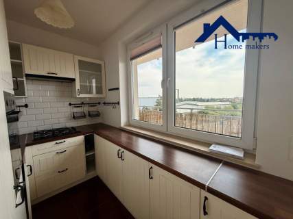 2 pokoje, duży balkon, kuchnia z oknem S2 i A2