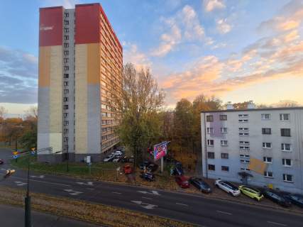 Centrum Sosnowca 3 pokoje - 48 m2 do remontu
