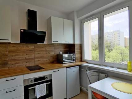 Kawalerka blisko st. metra- Blacharska 1