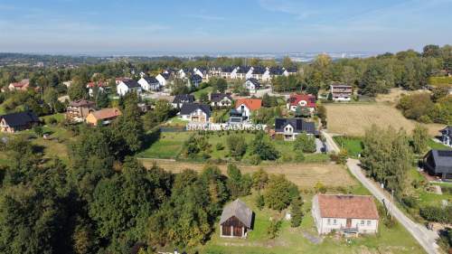 DZIAŁKA BUDOWLANA UZBROJONA PRZY WIELICZCE 32 ARY